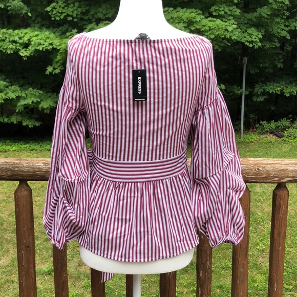 Express Blouse - Picture 2 of 3